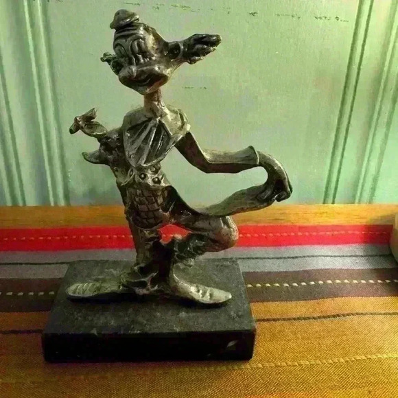 Pewter Clown on Base - Picture 6 of 6